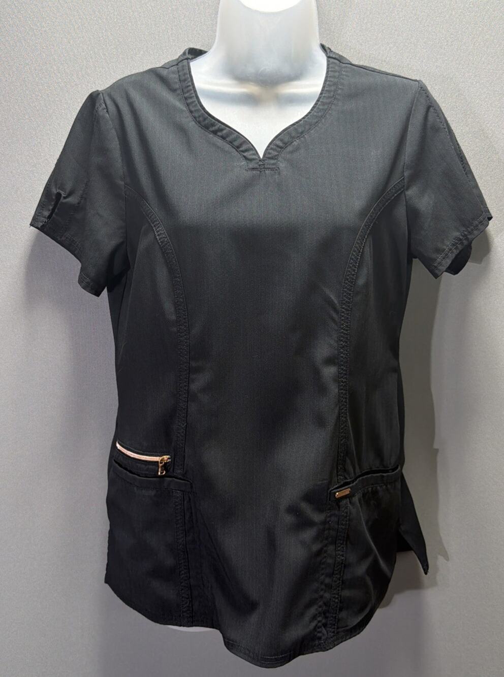 Cherokee Scrubs Statement Black V Neck Top Size Small Stretch